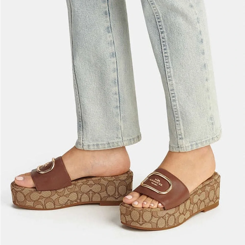 Coach Tan and Gold Logo Slides - Picture 5 of 15